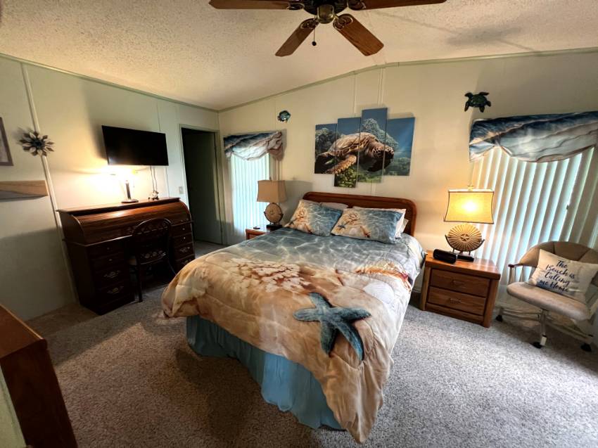 622 Century Drive a Winter Haven, FL Mobile or Manufactured Home for Sale
